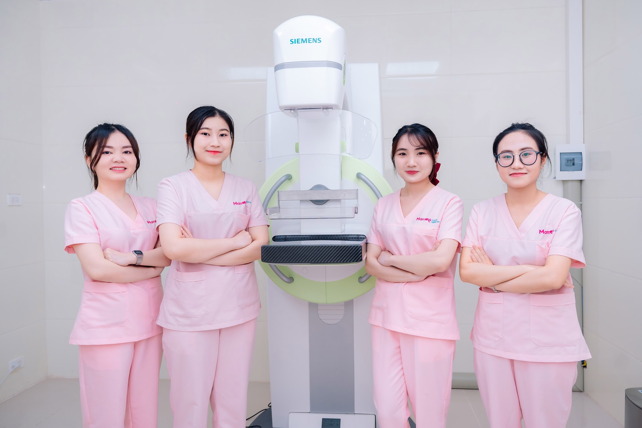 Nổi Hạch Ở Ngực: Nguyên Nhân, Triệu Chứng Và Cách Xử Lý Hiệu Quả